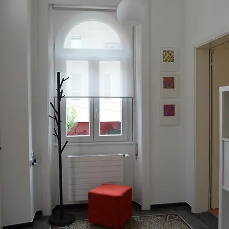 Paracelsus Stadt Локарно